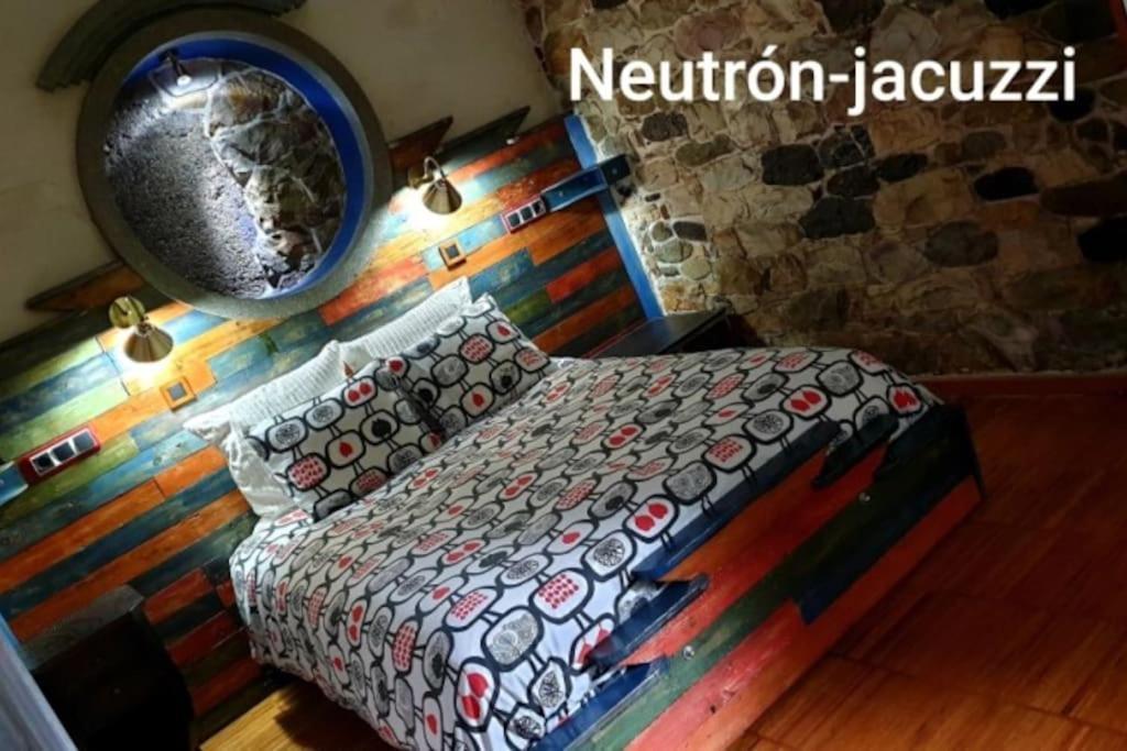 Zentral Club Neutron-Jacuzzi Apartment Belmonte De Miranda Bagian luar foto